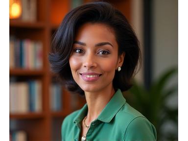 Portrait of Dr. Amelia Reid, a Vitalife Canopy behavioral health coach, with a compassionate and intellectual demeanor